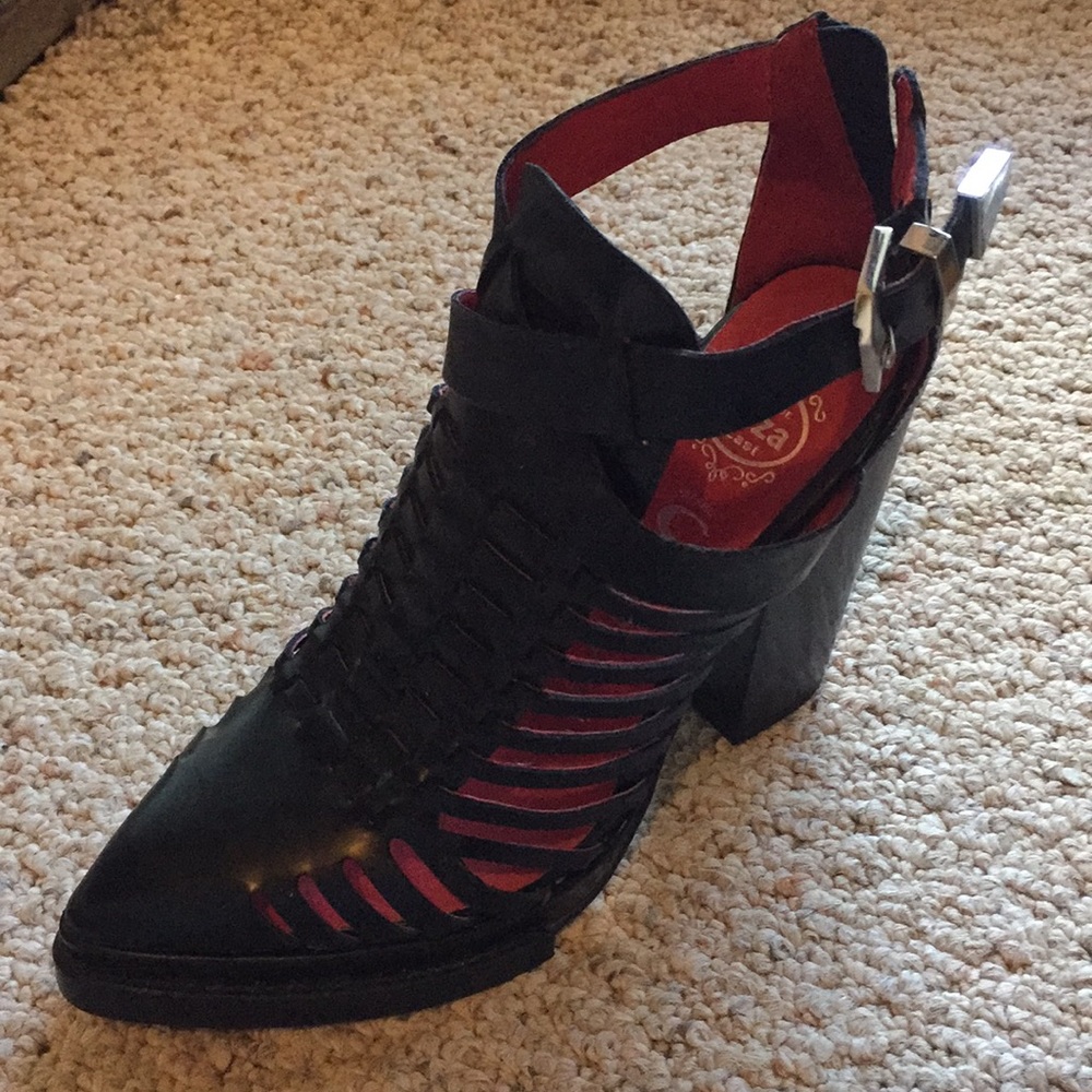 Jeffrey Campbell Brianza in Black size 8.5